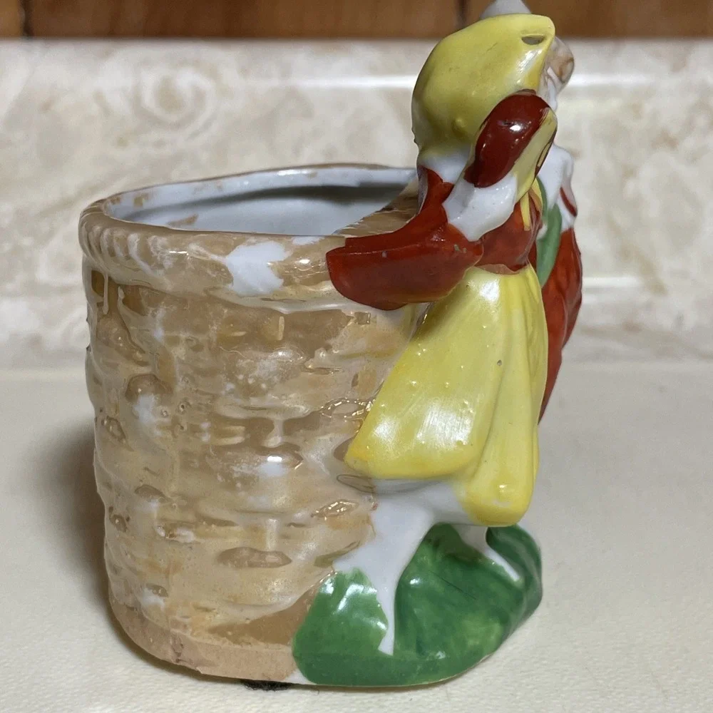 Vintage Iridescence Mini Planter‎ Whimsical Figurines Made In Occupied Japan